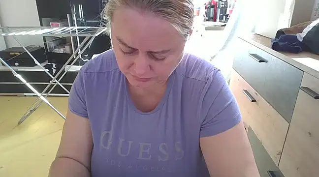 Meliss Official9 online show from 02-19-25, 07:50