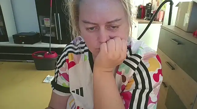 Meliss Official9 online show from 02-21-25, 01:55