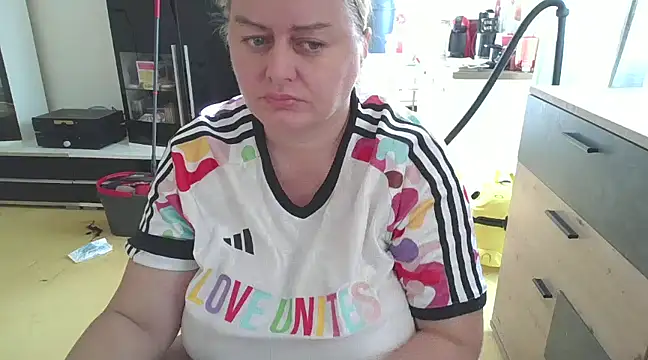 Meliss Official9 online show from 02-22-25, 08:50