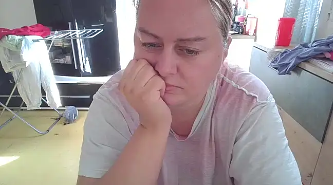 Meliss Official9 online show from 02-24-25, 07:55