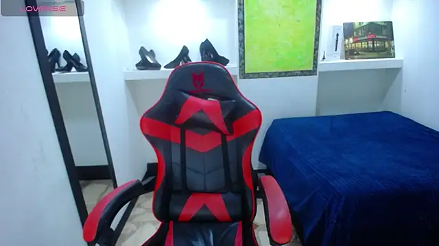 Catalehia Milk online show from 01-14-25, 08:04