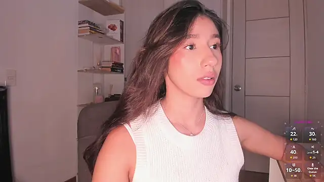 Snapshot of danna_davis18 chatting on 07-24-26, 05:44 danna davis18 online show from 07-24-26, 05:44
