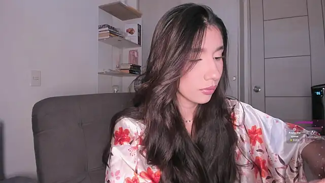 Snapshot of danna_davis18 chatting on 07-30-26, 06:51 danna davis18 online show from 07-30-26, 06:51