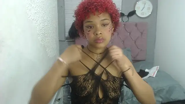 vainillaplaypussy online show from 02-13-25, 06:48