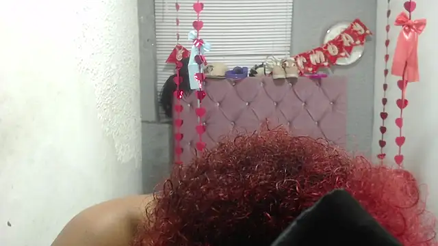 vainillaplaypussy online show from 03-04-25, 07:43