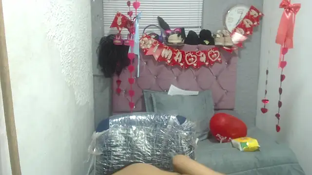 vainillaplaypussy online show from 03-17-25, 03:40
