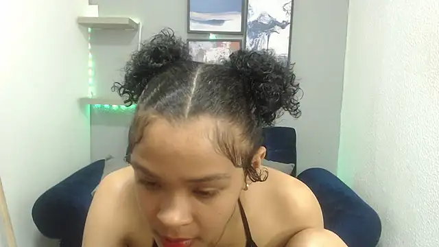 vainillaplaypussy online show from 09-20-25, 12:55