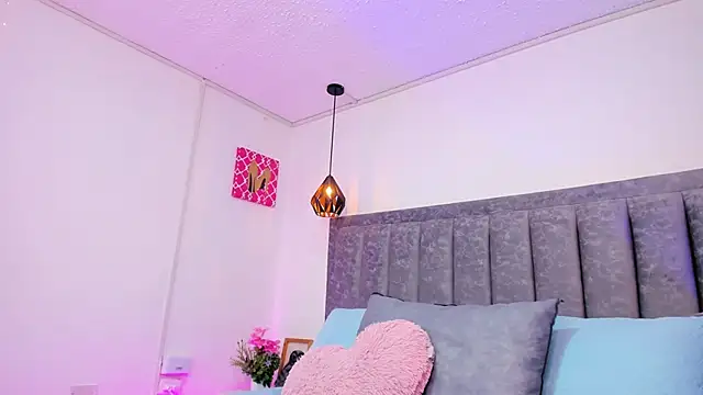 Valeria07  online show from 03-02-25, 02:30