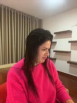 Snapshot of Alice_Biel chatting on 01-03-25, 11:35 Alice Biel online show from 01-03-25, 11:35