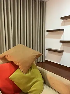 Snapshot of Alice_Biel chatting on 01-07-25, 12:45 Alice Biel online show from 01-07-25, 12:45