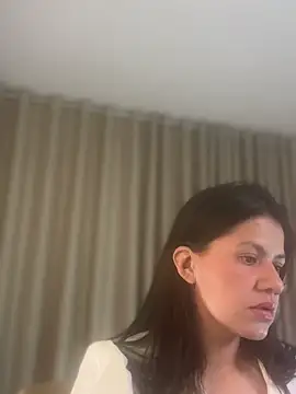 Alice Biel online show from 06-12-26, 01:04