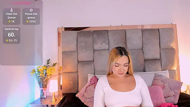 Sofi Vasquez online show from 09-20-25, 09:16