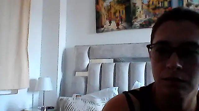 karlabarrera online show from 06-25-26, 02:10