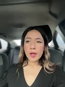 Snapshot of sexfire_lalita chatting on 09-30-25, 01:05 sexfire lalita online show from 09-30-25, 01:05