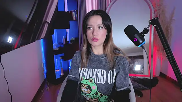 Snapshot of sexfire_lalita chatting on 10-23-25, 06:39 sexfire lalita online show from 10-23-25, 06:39