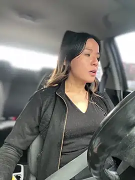 Snapshot of sexfire_lalita chatting on 10-30-25, 02:18 sexfire lalita online show from 10-30-25, 02:18