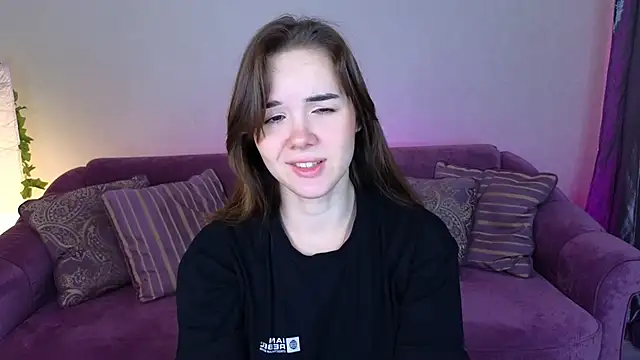 LindaRobertz online show from 01-21-25, 05:49