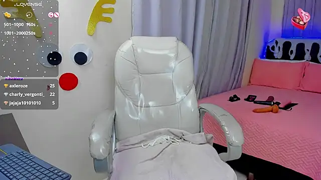 Hot beauty   online show from 01-08-25, 10:37