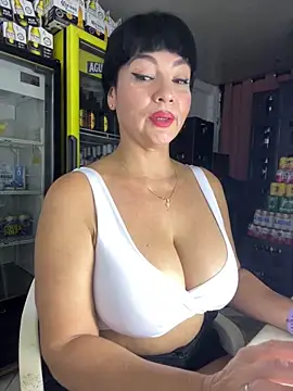 Hot beauty   online show from 05-01-26, 06:29