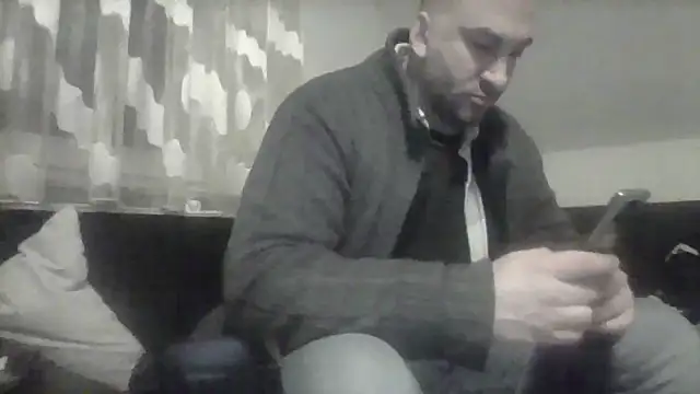 Snapshot of NewyorkDimi chatting on 12-27-24, 07:35 NewyorkDimi online show from 12-27-24, 07:35