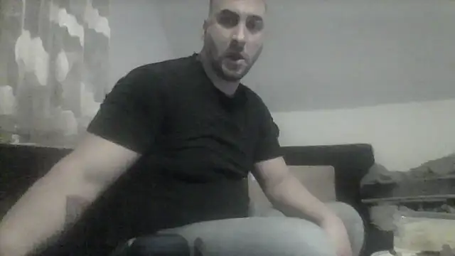 Snapshot of NewyorkDimi chatting on 01-12-25, 08:47 NewyorkDimi online show from 01-12-25, 08:47