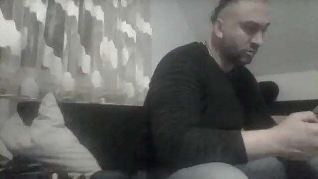 Snapshot of NewyorkDimi chatting on 01-13-25, 11:27 NewyorkDimi online show from 01-13-25, 11:27