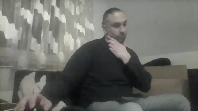 Snapshot of NewyorkDimi chatting on 01-16-25, 10:55 NewyorkDimi online show from 01-16-25, 10:55