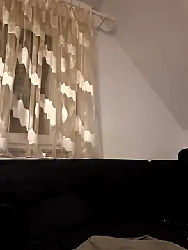 Snapshot of NewyorkDimi chatting on 01-27-25, 11:54 NewyorkDimi online show from 01-27-25, 11:54