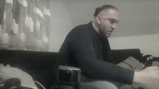 Snapshot of NewyorkDimi chatting on 02-04-25, 11:59 NewyorkDimi online show from 02-04-25, 11:59