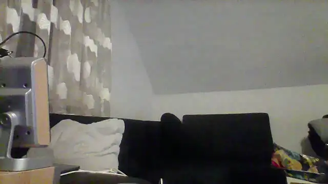 Snapshot of NewyorkDimi chatting on 03-10-25, 10:24 NewyorkDimi online show from 03-10-25, 10:24