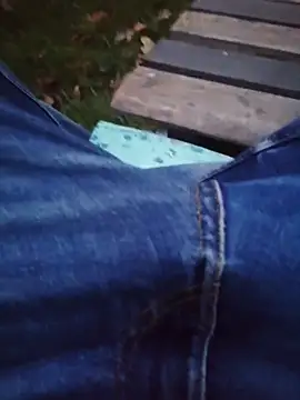 Warumnicht1980 online show from 10-11-25, 05:50