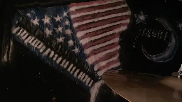 Snapshot of DREAMZ420 chatting on 11-17-25, 12:05 DREAMZ420 online show from 11-17-25, 12:05