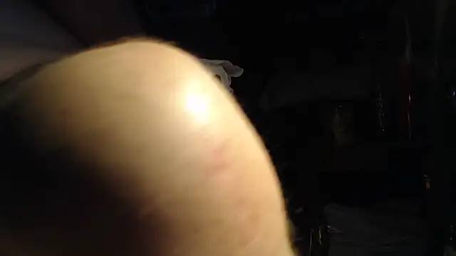 Snapshot of DREAMZ420 chatting on 11-20-25, 06:46 DREAMZ420 online show from 11-20-25, 06:46