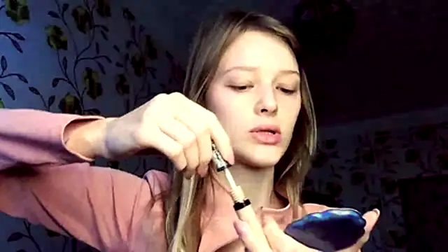 Evvie Summn1 online show from 06-30-26, 05:30