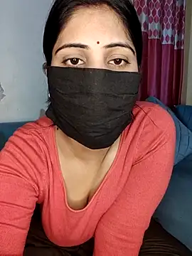 Kritika Hotty online show from 02-19-25, 01:06