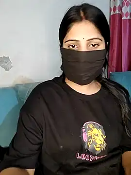 Kritika Hotty online show from 02-21-25, 04:05