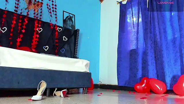 MAISE HILL1 online show from 02-14-25, 06:19