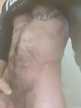 Snapshot of jonyfree1978 chatting on 12-21-24, 02:37 jonyfree1978 online show from 12-21-24, 02:37