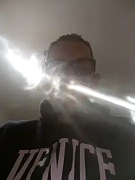 Snapshot of jonyfree1978 chatting on 12-26-24, 10:31 jonyfree1978 online show from 12-26-24, 10:31