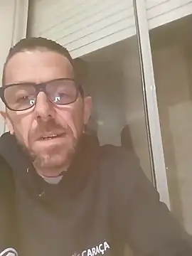 Snapshot of jonyfree1978 chatting on 01-06-25, 12:05 jonyfree1978 online show from 01-06-25, 12:05