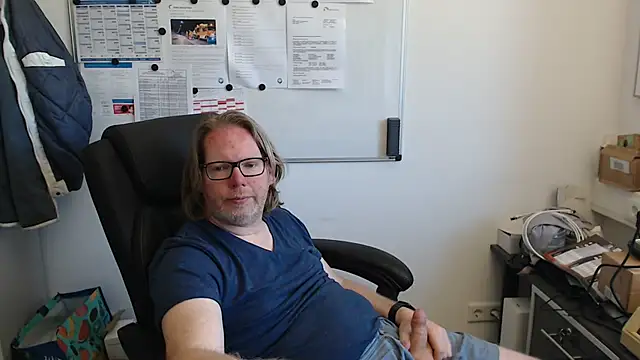 VSteph online show from 06-15-26, 01:46