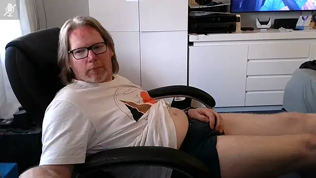 VSteph online show from 06-16-26, 06:54