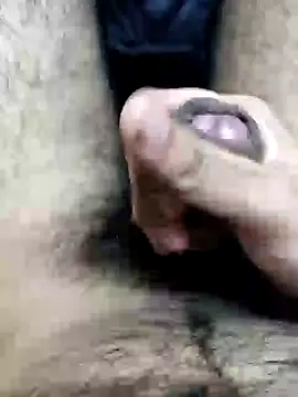 Snapshot of fuckboi2103 chatting on 02-28-25, 07:03 fuckboi2103 online show from 02-28-25, 07:03