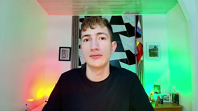 Erik Osorio online show from 09-10-25, 04:07