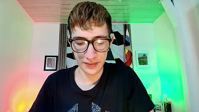 Erik Osorio online show from 09-12-25, 04:07