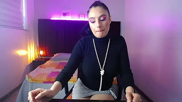 Zuzana21 online show from 12-11-24, 01:06