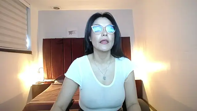 Zuzana21 online show from 12-28-24, 12:35