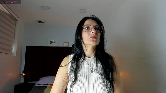 Zuzana21 online show from 03-18-25, 12:47