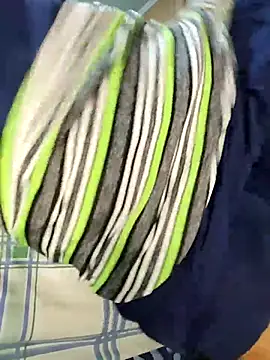 Snapshot of Zombra_42 chatting on 10-30-25, 03:30 Zombra 42 online show from 10-30-25, 03:30