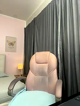 liss black online show from 09-26-25, 03:54